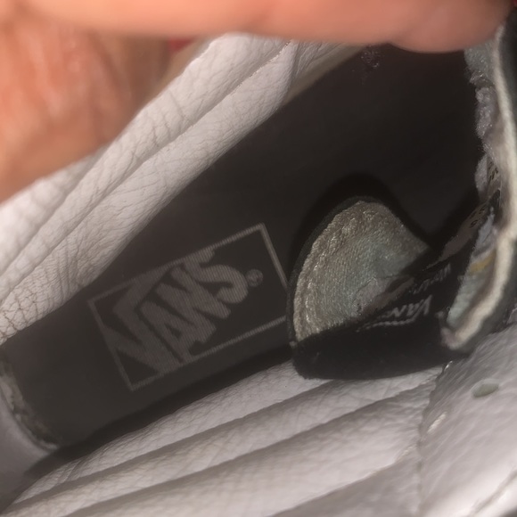 Women’s high top Vans - Picture 6 of 6